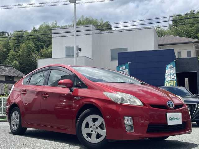 トヨタ プリウス S 熊本県 2010(平22)年 7.4万km レッドマイカメタリック 純正SDナビ （NSDN-W60）/【ワンセグTV/CD/DVD/SD/AUX】/バックカメラ/ステアリングリモコン/ビルトインETC/オートライト/HIDヘッドライト/フォグランプ/ヘッドライトレベライザー/純正15インチAW/電格ミラー/スマートキー/スペアキー/プッシュスタート/純正フロアマット/純正ドアバイザー/保証書/取扱説明書(車両/ナビ)