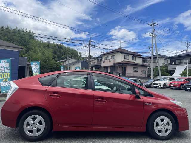 トヨタ プリウス S 熊本県 2010(平22)年 7.4万km レッドマイカメタリック 純正SDナビ （NSDN-W60）/【ワンセグTV/CD/DVD/SD/AUX】/バックカメラ/ステアリングリモコン/ビルトインETC/オートライト/HIDヘッドライト/フォグランプ/ヘッドライトレベライザー/純正15インチAW/電格ミラー/スマートキー/スペアキー/プッシュスタート/純正フロアマット/純正ドアバイザー/保証書/取扱説明書(車両/ナビ)
