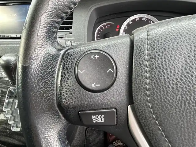 トヨタ アイシス プラタナ Vセレクション 福岡県 2012(平24)年 11.9万km ホワイトパールクリスタルシャイン 社外ナビ/Bluetooth/フルセグTV/バックカメラ/両側パワースライドドア/HIDライト/オートライト/ドアバイザー/ETC