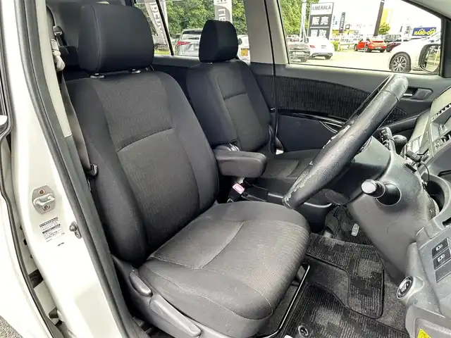 トヨタ アイシス プラタナ Vセレクション 福岡県 2012(平24)年 11.9万km ホワイトパールクリスタルシャイン 社外ナビ/Bluetooth/フルセグTV/バックカメラ/両側パワースライドドア/HIDライト/オートライト/ドアバイザー/ETC