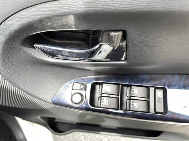 ダイハツ タント カスタム RS トップED SAⅡ 福島県 2016(平28)年 10.8万km パールホワイトⅢ (株)IDOMが運営する【じしゃロンいわき店】の自社ローン専用車両になります。こちらは現金またはオートローンご利用時の価格です。自社ローンご希望の方は別途その旨お申付け下さい/登録時走行距離107860km/イクリプス社外ナビゲーション/型番：AVN-Z05iW/(AM/FM/CD/SD/USB)/Bluetooth接続/スマートアシストII/プッシュスタート/スマートキー/バックカメラ/両側パワースライドドア/ハーフレザーシート/保証書/純正アルミホイール