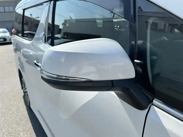 トヨタ アルファード S Cパッケージ 群馬県 2022(令4)年 2.7万km ホワイトパールクリスタルシャイン ナビゲーション/ブルートゥース接続/USB接続/CD&DVD/バックカメラ/ETC2.0/衝突軽減ブレーキ/アダプティブクルーズ/車線逸脱警報/シートヒーター/エアーシート/ハンドルヒーター/デュアルエアコン/ダブルサンルーフ/革シート/全席電動シート/オットマン/保証書/取扱説明書/整備手帳
