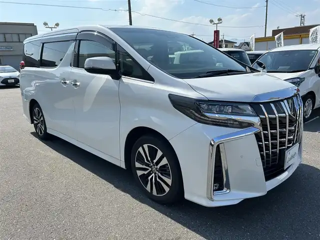 トヨタ アルファード S Cパッケージ 群馬県 2022(令4)年 2.7万km ホワイトパールクリスタルシャイン ナビゲーション/ブルートゥース接続/USB接続/CD&DVD/バックカメラ/ETC2.0/衝突軽減ブレーキ/アダプティブクルーズ/車線逸脱警報/シートヒーター/エアーシート/ハンドルヒーター/デュアルエアコン/ダブルサンルーフ/革シート/全席電動シート/オットマン/保証書/取扱説明書/整備手帳