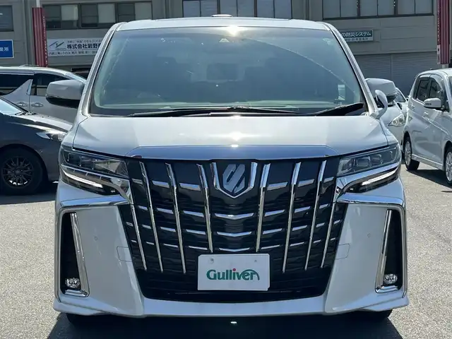 トヨタ アルファード S Cパッケージ 群馬県 2022(令4)年 2.7万km ホワイトパールクリスタルシャイン ナビゲーション/ブルートゥース接続/USB接続/CD&DVD/バックカメラ/ETC2.0/衝突軽減ブレーキ/アダプティブクルーズ/車線逸脱警報/シートヒーター/エアーシート/ハンドルヒーター/デュアルエアコン/ダブルサンルーフ/革シート/全席電動シート/オットマン/保証書/取扱説明書/整備手帳