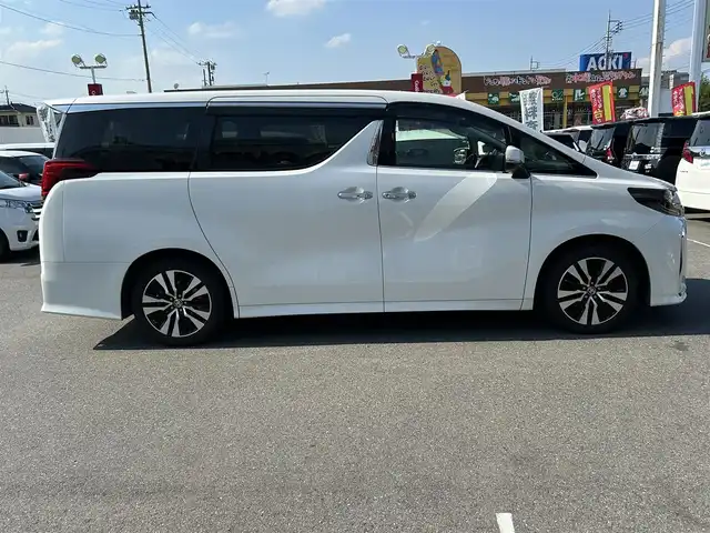 トヨタ アルファード S Cパッケージ 群馬県 2022(令4)年 2.7万km ホワイトパールクリスタルシャイン ナビゲーション/ブルートゥース接続/USB接続/CD&DVD/バックカメラ/ETC2.0/衝突軽減ブレーキ/アダプティブクルーズ/車線逸脱警報/シートヒーター/エアーシート/ハンドルヒーター/デュアルエアコン/ダブルサンルーフ/革シート/全席電動シート/オットマン/保証書/取扱説明書/整備手帳