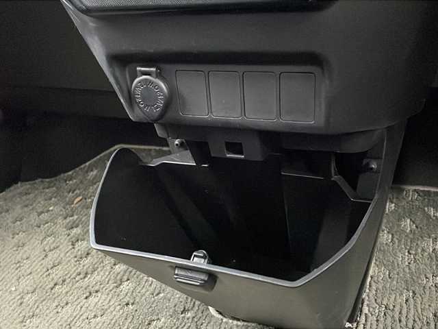 トヨタ ルーミー G 新潟県 2019(平31)年 3.2万km ファイアークォーツレッドM フルセグテレビ/ナビ（Bluetooth/DTV/FM/AM）/バックカメラ/ウィンカーミラー/前後ドライブレコーダー/冬タイヤ/オートライト/ビルトインETC/電動格納ミラー/ドアバイザー/プッシュスタート/ウィンカーミラー