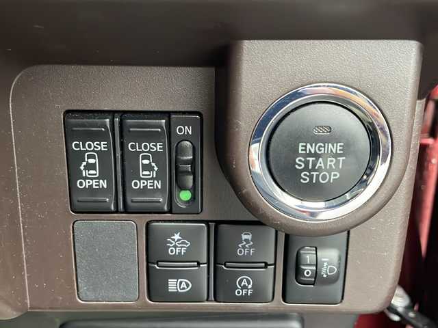 トヨタ ルーミー G 新潟県 2019(平31)年 3.2万km ファイアークォーツレッドM フルセグテレビ/ナビ（Bluetooth/DTV/FM/AM）/バックカメラ/ウィンカーミラー/前後ドライブレコーダー/冬タイヤ/オートライト/ビルトインETC/電動格納ミラー/ドアバイザー/プッシュスタート/ウィンカーミラー