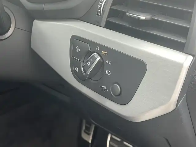 アウディ Ａ５ SB 45TFSIクワトロ スポーツ 静岡県 2019(令1)年 2.9万km グレイシアホワイトメタリック Sline/アウディプレセンス　軽減ブレーキACCサイドレーンアシスト/MMIナビフルセグTVBluetooth/サラウンドカメラ/ハーフレザーシートシートヒーター/パワーシート　運転席メモリー機能/BBS18インチアルミホイール/REGNO GR-XII/バーチャルコクピット/パワーバックドア/3ZONEエアコン/レインセンサー/フィルム施工/ドライブレコーダー/DSRCETC