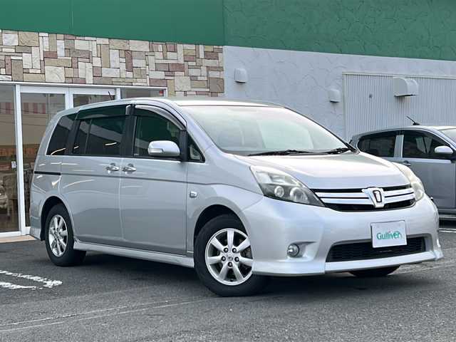 トヨタ アイシス プラタナ Vセレクション 徳島県 2013(平25)年 11.4万km シルバーM 純正SD7型ナビ　NHZD-W62G/バックカメラ/両側電動スライドドア/ドライブレコーダー/ビルトインETC/純正18インチAW/純正フロアマット/ドアバイザー/フォグライト/電動格納ミラー/キセノンヘッドライト/スマートキー/オートライト