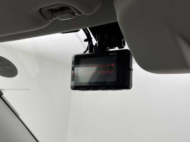 スバル フォレスター 2．0i－L アイサイト 栃木県 2017(平29)年 5.9万km デザートカーキ 禁煙車/４WD/ワンオーナー/純正８Vインチナビ/（CD/DVD/Bluetooth/フルセグTV/SD)/バックカメラ/アイサイト/・プリクラッシュブレーキ/・アクティブレーンキープ/・誤発進抑制制御/・車線逸脱警報システム/・ふらつき警報/・レーダークルーズコントロール/・ブラインドスポットモニター/・オートマチックハイビーム/ETC/前後ドライブレコーダー/ハーフレザーシート/全席シートヒーター/パワーシート/アイドリングストップ/パドルシフト/純正17インチアルミホイール/スマートキー/スペアキー1本/オートライト/LEDヘッドライト/フロントフォグランプ/横滑り防止装置/純正フロアマット