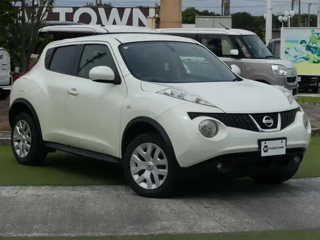 日産 ジューク 15RX タイプV 千葉県 2012(平24)年 1.3万km ホワイトパール 社外HDDナビ/地デジTV/【DVD/CD再生機能　Bluetooth接続】/バックカメラ/フォグライト/オートライト/インテリジェントキー