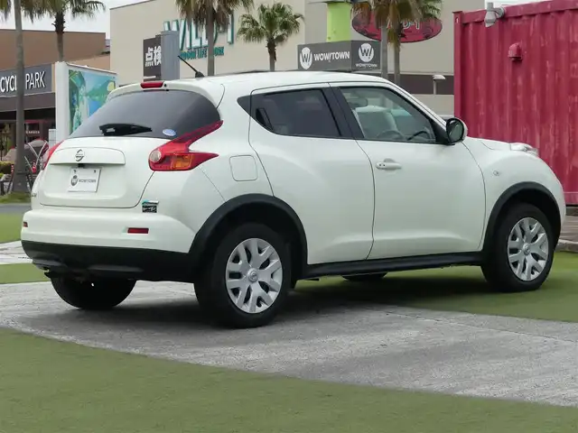 日産 ジューク 15RX タイプV 千葉県 2012(平24)年 1.3万km ホワイトパール 社外HDDナビ/地デジTV/【DVD/CD再生機能　Bluetooth接続】/バックカメラ/フォグライト/オートライト/インテリジェントキー