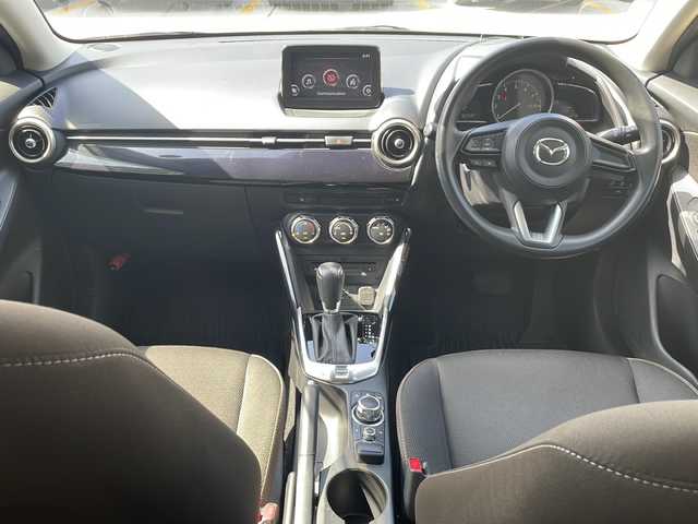 マツダ マツダ２ 15S プロアクティブ 広島県 2019(令1)年 8.3万km エターナルブルーマイカ 禁煙車/MTモード付AT/社外15インチAW/純正メーカーナビ/(BT/DVD/CD/AUX/USB)/アイドリングストップ/コーナーセンサー/ヒートシーター(D＋N)/フルセグテレビ/アラウンドビューモニター/レーンキープアシスト/プリクラッシュ/プッシュスタート/オートライト/純正LEDヘッドライト/純正フロアマット