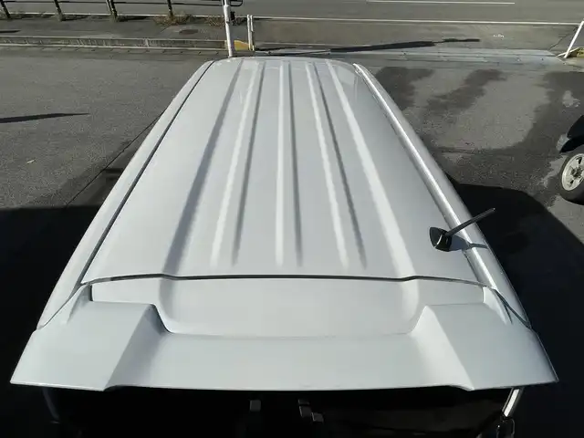 ホンダ Ｎ ＢＯＸ カスタム L ターボ スタイル+ブラック 岐阜県 2022(令4)年 3万km プラチナホワイトパール 純正ナビ(AM/FM/TV/DVD/CD/Bluetooth)/両側パワースライドドア/ハーフレザーシート/シートヒーター/クルーズコントロール/コーナーセンサー/プリクラッシュ/レーンキープアシスト/プッシュスタート/スマートキー/バックカメラ/ドライブレコーダー/オートライト/ETC/純正フロアマット