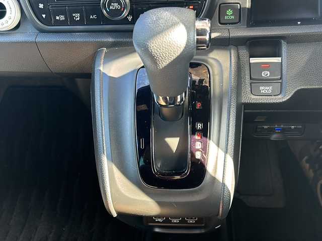 ホンダ Ｎ ＯＮＥ オリジナル スタイル+アーバン 静岡県 2023(令5)年 2.5万km プレミアムアイボリーパールⅡ 純正ナメモリビ/・CD/・DVD/・フルセグＴＶ/・Bluetooth/・USB/・AM/・FM/主要装備/・衝突軽減/・レーンキープ/・追従クルコン/・コーナーセンサー後/・バックカメラ/・ETC/・ドラレコ/・ハーフレザーシート/・シートヒーター/・LEDヘッドライト/・オートライト/・ステリモ/・電動パーキングブレーキ/・オートホールド/・スマートキー/・プッシュスタート/・スペアキー1本