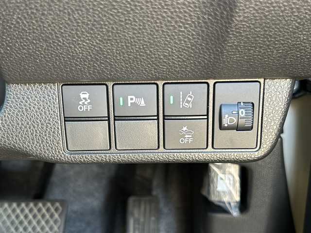 ホンダ Ｎ ＯＮＥ オリジナル スタイル+アーバン 静岡県 2023(令5)年 2.5万km プレミアムアイボリーパールⅡ 純正ナメモリビ/・CD/・DVD/・フルセグＴＶ/・Bluetooth/・USB/・AM/・FM/主要装備/・衝突軽減/・レーンキープ/・追従クルコン/・コーナーセンサー後/・バックカメラ/・ETC/・ドラレコ/・ハーフレザーシート/・シートヒーター/・LEDヘッドライト/・オートライト/・ステリモ/・電動パーキングブレーキ/・オートホールド/・スマートキー/・プッシュスタート/・スペアキー1本