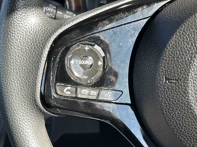 ホンダ Ｎ ＯＮＥ オリジナル スタイル+アーバン 静岡県 2023(令5)年 2.5万km プレミアムアイボリーパールⅡ 純正ナメモリビ/・CD/・DVD/・フルセグＴＶ/・Bluetooth/・USB/・AM/・FM/主要装備/・衝突軽減/・レーンキープ/・追従クルコン/・コーナーセンサー後/・バックカメラ/・ETC/・ドラレコ/・ハーフレザーシート/・シートヒーター/・LEDヘッドライト/・オートライト/・ステリモ/・電動パーキングブレーキ/・オートホールド/・スマートキー/・プッシュスタート/・スペアキー1本