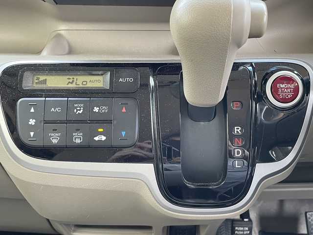 ホンダ Ｎ ＢＯＸ G Lパッケージ 大分県 2012(平24)年 6.2万km クリスタルブラックパール 社外SDナビ ブルートゥース フルセグTV/パワースライドドア/アイドリングストップ/スマートキー/プッシュスタート