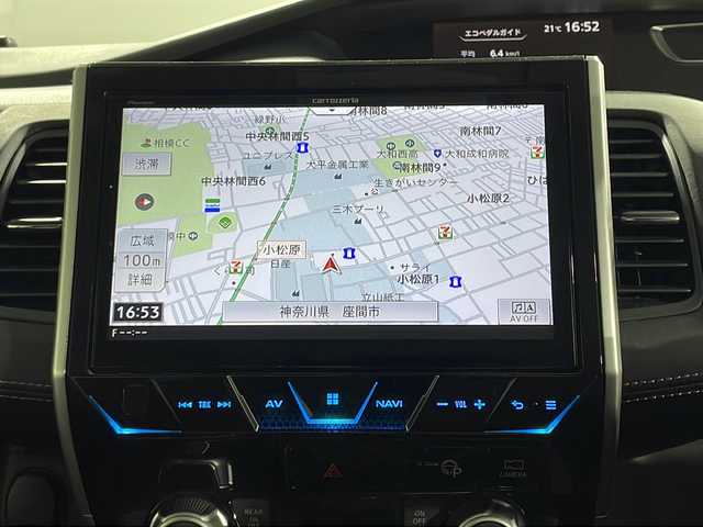 日産 セレナ ハイウェイスター Vセレクション 神奈川県 2018(平30)年 5.4万km ダイヤモンドブラック 社外10型ナビ(AVIC-CE901SE)/・AM/FM/CD/DVD/SD/AUX/USB/BT/・フルセグTV/・アラウンドビューモニター/・社外フリップダウンモニター/エマージェンシーブレーキ/両側パワースライドドア/ハンズフリースライドドア/クルーズコントロール/コーナーセンサー /LEDヘッドライト/オートライト/ステアリングスイッチ/純正16インチアルミホイール/ETC/スマートキー/プッシュスタート/フロアマット