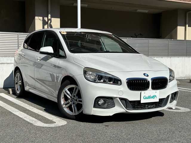 ＢＭＷ ２１８ｉ アクティブツアラー Mスポーツ 大阪府 2015(平27)年 7.2万km アルピンホワイトⅢ BMWコネクテッドドライブ/シートヒーター/ダイナミック スタビリティ コントロール/トラクションコントロール/ブレーキアシスト/ABS/盗難防止機能/ISOFIX/LEDヘッドライト/速度制限装置/ルームミラー一体型ETC/保証書/取扱説明書/記録簿　