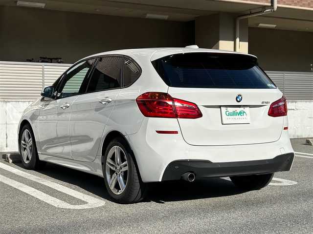 ＢＭＷ ２１８ｉ アクティブツアラー Mスポーツ 大阪府 2015(平27)年 7.2万km アルピンホワイトⅢ BMWコネクテッドドライブ/シートヒーター/ダイナミック スタビリティ コントロール/トラクションコントロール/ブレーキアシスト/ABS/盗難防止機能/ISOFIX/LEDヘッドライト/速度制限装置/ルームミラー一体型ETC/保証書/取扱説明書/記録簿　