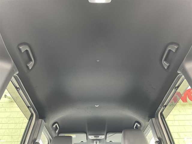 ホンダ Ｎ ＢＯＸ カスタム L ターボ 山口県 2022(令4)年 6.8万km プラチナホワイトパール ホンダセンシング/・衝突軽減ブレーキ/・誤発進抑制機能/・路外逸脱抑制機能/・アダプティブクルーズコントロール/・車線維持支援システム/・オートハイビーム/・先行車発進お知らせ機能/・標識認識機能/社外9インチナビ/　　フルセグ/Bluetooth/CD/DVD/MSV/    SD/USB/FM/AM/ipod/AUX/バックカメラ/両側パワースライドドア/オートLEDヘッドライト/フォグランプ/レザーシート/前席シートヒーター/電動パーキングブレーキ/オートブレーキホールド/スマートキー/ステアリングスイッチ/ビルドインETC