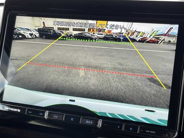 ホンダ Ｎ ＢＯＸ カスタム L ターボ 山口県 2022(令4)年 6.8万km プラチナホワイトパール ホンダセンシング/・衝突軽減ブレーキ/・誤発進抑制機能/・路外逸脱抑制機能/・アダプティブクルーズコントロール/・車線維持支援システム/・オートハイビーム/・先行車発進お知らせ機能/・標識認識機能/社外9インチナビ/　　フルセグ/Bluetooth/CD/DVD/MSV/    SD/USB/FM/AM/ipod/AUX/バックカメラ/両側パワースライドドア/オートLEDヘッドライト/フォグランプ/レザーシート/前席シートヒーター/電動パーキングブレーキ/オートブレーキホールド/スマートキー/ステアリングスイッチ/ビルドインETC