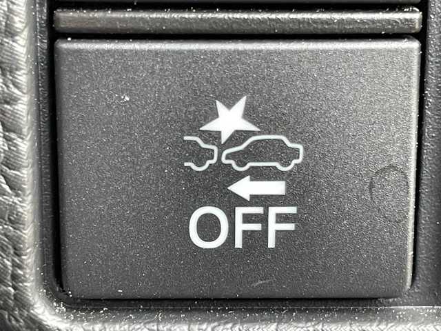 ホンダ Ｎ ＢＯＸ カスタム L ターボ 山口県 2022(令4)年 6.8万km プラチナホワイトパール ホンダセンシング/・衝突軽減ブレーキ/・誤発進抑制機能/・路外逸脱抑制機能/・アダプティブクルーズコントロール/・車線維持支援システム/・オートハイビーム/・先行車発進お知らせ機能/・標識認識機能/社外9インチナビ/　　フルセグ/Bluetooth/CD/DVD/MSV/    SD/USB/FM/AM/ipod/AUX/バックカメラ/両側パワースライドドア/オートLEDヘッドライト/フォグランプ/レザーシート/前席シートヒーター/電動パーキングブレーキ/オートブレーキホールド/スマートキー/ステアリングスイッチ/ビルドインETC