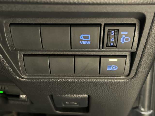 トヨタ ヤリスクロス G 埼玉県 2023(令5)年 2.9万km ダークブルーマイカM トヨタセーフティセンス/純正ディスプレイオーディオ/　　BT/USB/アラウンドビューモニター/・プリクラッシュセーフティ/・レーントレーシングアシスト＋レーンディパーチャーアラート/・レーダークルーズコントロール/・オートマチックハイビーム/・プロアクティブドライビングアシスト/クリアランスソナー/純正16インチアルミホイール/オートブレーキホールド/ETC/スマートキー/記念車