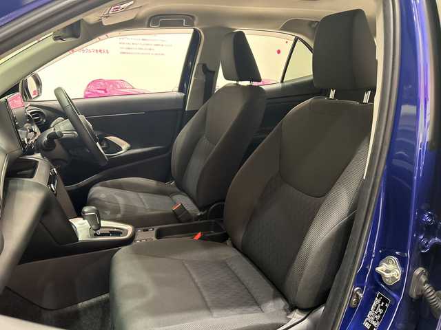 トヨタ ヤリスクロス G 埼玉県 2023(令5)年 2.9万km ダークブルーマイカM トヨタセーフティセンス/純正ディスプレイオーディオ/　　BT/USB/アラウンドビューモニター/・プリクラッシュセーフティ/・レーントレーシングアシスト＋レーンディパーチャーアラート/・レーダークルーズコントロール/・オートマチックハイビーム/・プロアクティブドライビングアシスト/クリアランスソナー/純正16インチアルミホイール/オートブレーキホールド/ETC/スマートキー/記念車