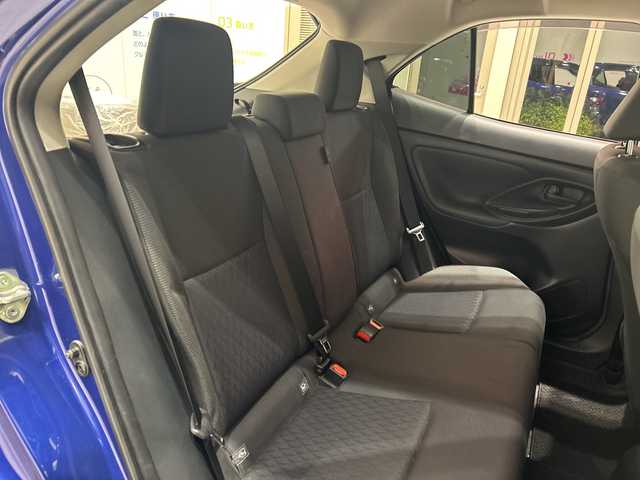 トヨタ ヤリスクロス G 埼玉県 2023(令5)年 2.9万km ダークブルーマイカM トヨタセーフティセンス/純正ディスプレイオーディオ/　　BT/USB/アラウンドビューモニター/・プリクラッシュセーフティ/・レーントレーシングアシスト＋レーンディパーチャーアラート/・レーダークルーズコントロール/・オートマチックハイビーム/・プロアクティブドライビングアシスト/クリアランスソナー/純正16インチアルミホイール/オートブレーキホールド/ETC/スマートキー/記念車