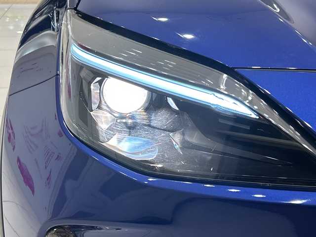 トヨタ ヤリスクロス G 埼玉県 2023(令5)年 2.9万km ダークブルーマイカM トヨタセーフティセンス/純正ディスプレイオーディオ/　　BT/USB/アラウンドビューモニター/・プリクラッシュセーフティ/・レーントレーシングアシスト＋レーンディパーチャーアラート/・レーダークルーズコントロール/・オートマチックハイビーム/・プロアクティブドライビングアシスト/クリアランスソナー/純正16インチアルミホイール/オートブレーキホールド/ETC/スマートキー/記念車