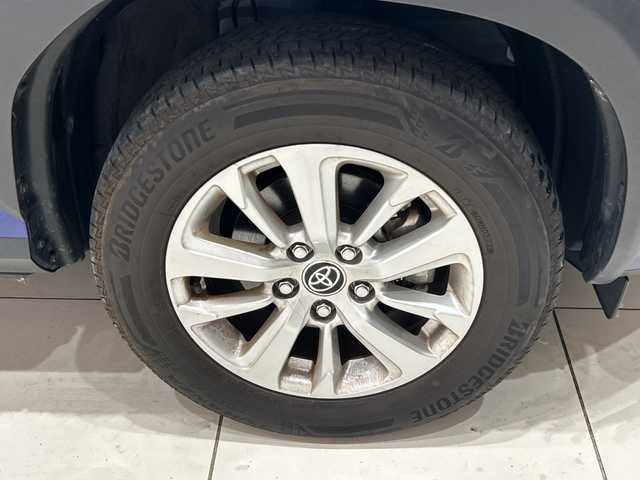 トヨタ ヤリスクロス G 埼玉県 2023(令5)年 2.9万km ダークブルーマイカM トヨタセーフティセンス/純正ディスプレイオーディオ/　　BT/USB/アラウンドビューモニター/・プリクラッシュセーフティ/・レーントレーシングアシスト＋レーンディパーチャーアラート/・レーダークルーズコントロール/・オートマチックハイビーム/・プロアクティブドライビングアシスト/クリアランスソナー/純正16インチアルミホイール/オートブレーキホールド/ETC/スマートキー/記念車