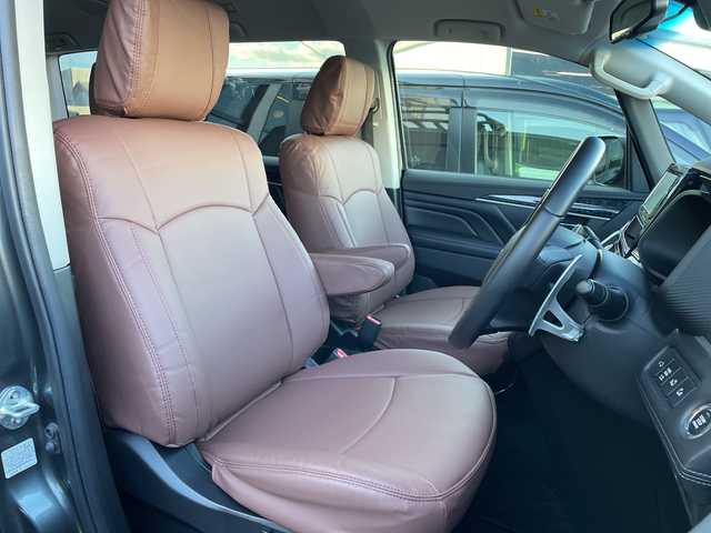 三菱 デリカＤ：５ アーバンギア G パワーパッケージ 長野県 2019(平31)年 3.2万km アイガーグレーメタリック 禁煙車/社外7インチナビ(AM/FM/DVD/TV/Bluetooth)/パートタイム4WD/両側電動スライドドア/電動リアゲート/全方位カメラ/バックカメラ/レーダークルーズコントロール/GIGEARオフロードギア/・アルミルーフラック/・フロントグリルカバー/・LEDフォグランプ/・オーバーフェンダーカバー/・リアラダー/1.5インチリフトアップ/ブラウンレザーシートカバー/社外17インチアルミ(235/65R17)/フルセグTV/ETC/革巻きステアリング/ステアリングスイッチ/運転席電動シート/前席シートヒーター/オートライト/オートハイビーム/衝突被害軽減装置/車線逸脱警報システム/レーンキープアシスト/ＭＴモード付ＡＴ/パドルシフト/プッシュスタート/スマートキー/スペアキー