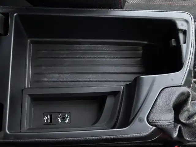 ＢＭＷ １１８ｄ スポーツ 山梨県 2016(平28)年 6.7万km アルピンホワイトⅢ 当店買取車/純正HDDナビ/バックカメラ/Bluetooth/USB/AUX/インテリジェントセーフティ/レーンキープアシスト/クルーズコントロール/コーナーセンサー/衝突軽減ブレーキ/アンビエントライト/オートライト/LEDヘッドライト/ドライブモードセレクト/デジタルインナーミラー/ETC/純正16インチAW/保証書/スペアキー