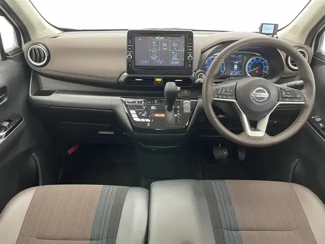 日産 デイズ ハイウェイスターG ターボ 愛知県 2019(令1)年 1.8万km プレミアムサンシャインオレンジメタリック/シルキーホワイト 純正９型ナビ　フルセグＴＶ　Ｂｌｕｅｔｏｏｔｈ　全方位カメラ　プロパイロット　前後ドラレコ　ツートンカラー　エマージェンシーブレーキ　衝突軽減　追従クルコン　ハンドル支援　ＬＥＤオートライト　禁煙車