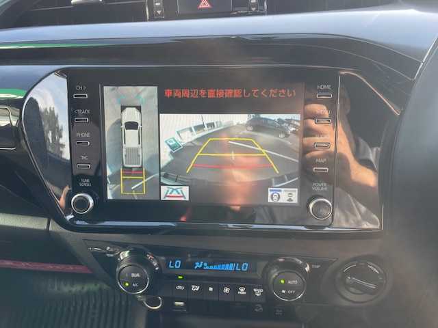 トヨタ ハイラックス Z GRスポーツ 道央・札幌 2023(令5)年 2.1万km スーパーホワイトⅡ トヨタセーフティセンス/・プリクラッシュセーフティ/・レーントレーシングアシスト/・レーンディパーチャーアラート/・ロードサインアシスト/・レーダークルーズコントロール/・オートマチックハイビーム/ワンオーナー/純正ナビ機能付きディスプレイモニター/フルセグテレビ/バックカメラ/全方位モニター/パドルシフト/サイドステップ/アイドリングストップ/ウィンカーミラー/ドアバイザー/プッシュスタート/スマートキー/ETC/LEDヘッドライト
