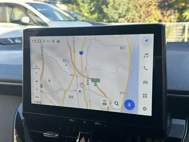 トヨタ カローラツーリング ダブルバイビー 静岡県 2022(令4)年 0.6万km プラチナホワイトパールマイカ ワンオーナー/純正ナビ/フルセグTV/BT/USB/バックカメラ/ハーフレザーシート/前席シートヒーター/プリクラッシュセーフティ/レーンキープアシスト/オートハイビーム/レーダークルーズコントロール/ブラインドスポットモニター/ヘッドアップディスプレイ/クリアランスソナー/AC100V電源/置くだけ充電/ステアリングヒーター/ビルトインETC2.0/TVキャンセラー/LEDライト/LEDフォグ/スマートキー×2/保証書/取扱説明書/ナビ取扱説明書/R5/R7点検記録簿有