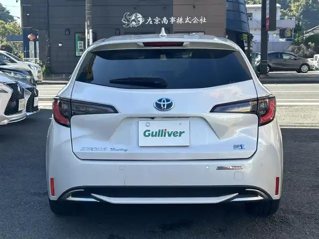 トヨタ カローラツーリング ダブルバイビー 静岡県 2022(令4)年 0.6万km プラチナホワイトパールマイカ ワンオーナー/純正ナビ/フルセグTV/BT/USB/バックカメラ/ハーフレザーシート/前席シートヒーター/プリクラッシュセーフティ/レーンキープアシスト/オートハイビーム/レーダークルーズコントロール/ブラインドスポットモニター/ヘッドアップディスプレイ/クリアランスソナー/AC100V電源/置くだけ充電/ステアリングヒーター/ビルトインETC2.0/TVキャンセラー/LEDライト/LEDフォグ/スマートキー×2/保証書/取扱説明書/ナビ取扱説明書/R5/R7点検記録簿有