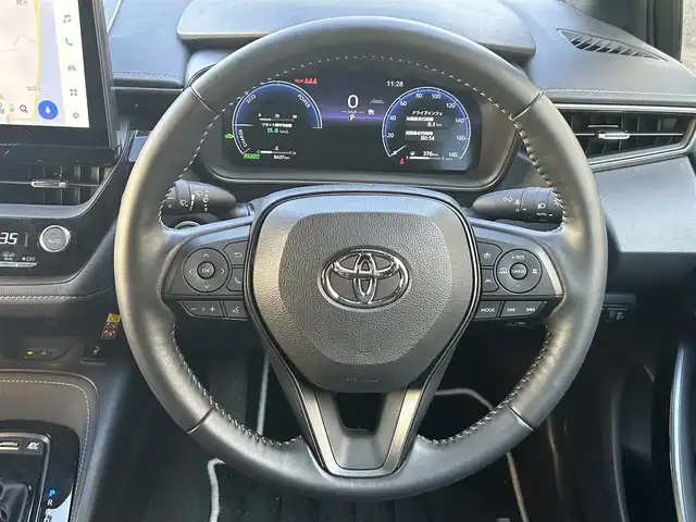 トヨタ カローラツーリング ダブルバイビー 静岡県 2022(令4)年 0.6万km プラチナホワイトパールマイカ ワンオーナー/純正ナビ/フルセグTV/BT/USB/バックカメラ/ハーフレザーシート/前席シートヒーター/プリクラッシュセーフティ/レーンキープアシスト/オートハイビーム/レーダークルーズコントロール/ブラインドスポットモニター/ヘッドアップディスプレイ/クリアランスソナー/AC100V電源/置くだけ充電/ステアリングヒーター/ビルトインETC2.0/TVキャンセラー/LEDライト/LEDフォグ/スマートキー×2/保証書/取扱説明書/ナビ取扱説明書/R5/R7点検記録簿有