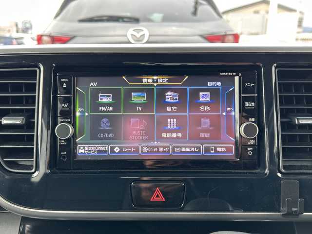 日産 デイズ ルークス ハイウェイスター Gターボ 富山県 2018(平30)年 3.9万km スパークリングレッド/ブラック 禁煙車/ディーラーオプションナビ/型式：MM318D-W/【フルセグTV/CD/DVD/Bluetooth/SD/AUX】/全方位モニター/バックカメラ/プッシュスタート/スマートキー×２/両側パワースライドドア/クルーズコントロール/純正アルミホイール/純正フロアマット/Ｃｌａｚｚｉｏシートカバー/ＥＴＣ/ドライブレコーダー/コーナーセンサー