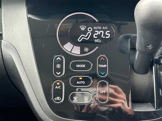 日産 デイズ ルークス ハイウェイスター Gターボ 富山県 2018(平30)年 3.9万km スパークリングレッド/ブラック 禁煙車/ディーラーオプションナビ/型式：MM318D-W/【フルセグTV/CD/DVD/Bluetooth/SD/AUX】/全方位モニター/バックカメラ/プッシュスタート/スマートキー×２/両側パワースライドドア/クルーズコントロール/純正アルミホイール/純正フロアマット/Ｃｌａｚｚｉｏシートカバー/ＥＴＣ/ドライブレコーダー/コーナーセンサー