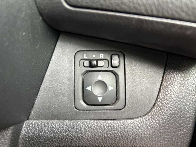 日産 デイズ ルークス ハイウェイスター Gターボ 富山県 2018(平30)年 3.9万km スパークリングレッド/ブラック 禁煙車/ディーラーオプションナビ/型式：MM318D-W/【フルセグTV/CD/DVD/Bluetooth/SD/AUX】/全方位モニター/バックカメラ/プッシュスタート/スマートキー×２/両側パワースライドドア/クルーズコントロール/純正アルミホイール/純正フロアマット/Ｃｌａｚｚｉｏシートカバー/ＥＴＣ/ドライブレコーダー/コーナーセンサー