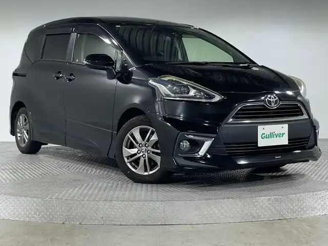 トヨタ シエンタ G 神奈川県 2017(平29)年 6.9万km ブラックマイカ トヨタセーフティセンス/・プリクラッシュセーフティ/・オートハイビームシステム/・レーンディパーチャーアラート/社外ナビ/・BT/フルセグTV/CD/DVD/SD/AM/FM/バックカメラ/両側電動スライドドア/ETC/シートヒーター/シートリフター/モデリスタエアロ/スマートキー/プッシュスタートボタン/LEDヘッドライト/フォグランプ/革巻きステアリング/ステアリングスイッチ/Autoライト/純正フロアマット/純正アルミホイール/純正ドアバイザー