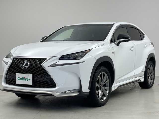 レクサス ＮＸ 300h Fスポーツ 茨城県 2016(平28)年 10.9万km ホワイトノーヴァガラスフレーク 純正ナビ　バックカメラ　サイドカメラ　フルセグTV　パワーシート　シートヒーター　エアシート　ステアリングヒーター　パワーバックドア　クルーズコントロール　純正ドライブレコーダー　ＥＴＣ２．０　エアロ／サイド・リア　純正フロアマット　純正ドアバイザー　