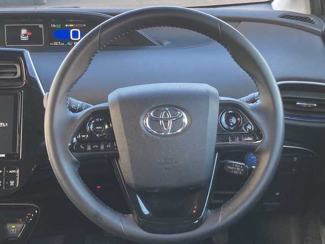 トヨタ プリウス Sツーリングセレクション 岡山県 2020(令2)年 4.6万km ホワイトパールクリスタルシャイン モデリスタエアロ　/レザーシート　/社外アルミホイール　/トヨタセーフティーセンス　/純正ナビ、ＴＶ/バックモニター　/ＬＥＤヘッドライト　/レーダークルーズコントロール　/クリアランスソナー/ドライブレコーダー/Bluetooth