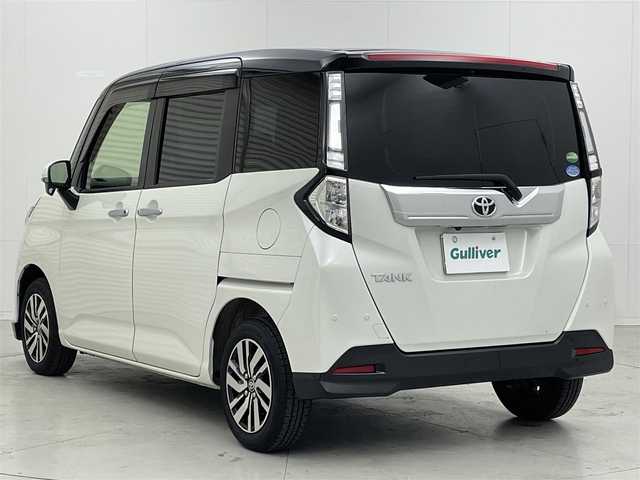 トヨタ タンク カスタムG 茨城県 2019(令1)年 4.7万km ブラックマイカメタリック/パールホワイト2トーン ストラーダ7インチナビ/フルセグTV/CD/DVD/USB/BTオーディオ/バックカメラ/プッシュスタート/スペアキー/ビルトインETC/純正フロアマット（前席ゴムマット）/両側パワースライドドア/コーナーセンサー前後/フォグランプ/純正14インチAW/LEDヘッドライト