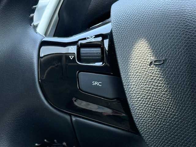 プジョー ３０８ SW アリュール ブルーHDi 長野県 2020(令2)年 2.9万km 青 バックカメラ　/プッシュスタート　/ETC　/ラジオ　/ドライブレコーダー　/ステアリングスイッチ　/LEDヘッドライト　/横滑り防止　/コーナーセンサー/サマータイヤ車載