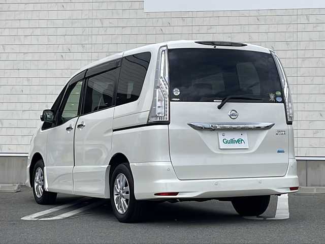 日産 セレナ ハイウェイスター Vエアロ+Safty 山形県 2015(平27)年 7.8万km ブリリアントホワイトパール 純正SDナビ(AM/FM/TV/CD/DVD/BT)/フルセグTV/バックカメラ/アラウンドビューモニター/ETC/両側パワースライドドア/エマージェンシーブレーキ/レーンキープアシスト/ドライブレコーダー前後/クルーズコントロール/横滑り防止装置/コーナーセンサー前後/アイドリングストップ/WAC/純正フロアマット/スマートキー/プッシュスタート/LEDヘッドライト