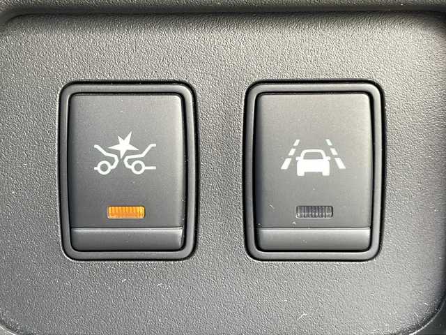 日産 セレナ ハイウェイスター Vエアロ+Safty 山形県 2015(平27)年 7.8万km ブリリアントホワイトパール 純正SDナビ(AM/FM/TV/CD/DVD/BT)/フルセグTV/バックカメラ/アラウンドビューモニター/ETC/両側パワースライドドア/エマージェンシーブレーキ/レーンキープアシスト/ドライブレコーダー前後/クルーズコントロール/横滑り防止装置/コーナーセンサー前後/アイドリングストップ/WAC/純正フロアマット/スマートキー/プッシュスタート/LEDヘッドライト